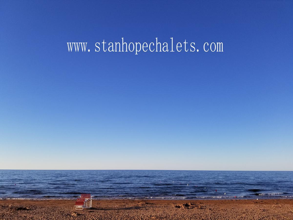 Merry Stanhope Chalets Hotel Esterno foto